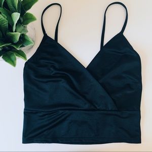 Host Pick! 🌹 Zara Black Satin Crop Top